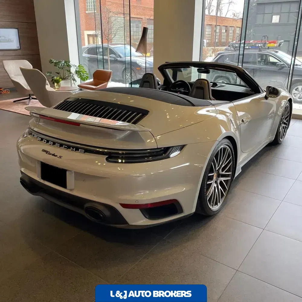 2024 Porsche 911 Turbo S