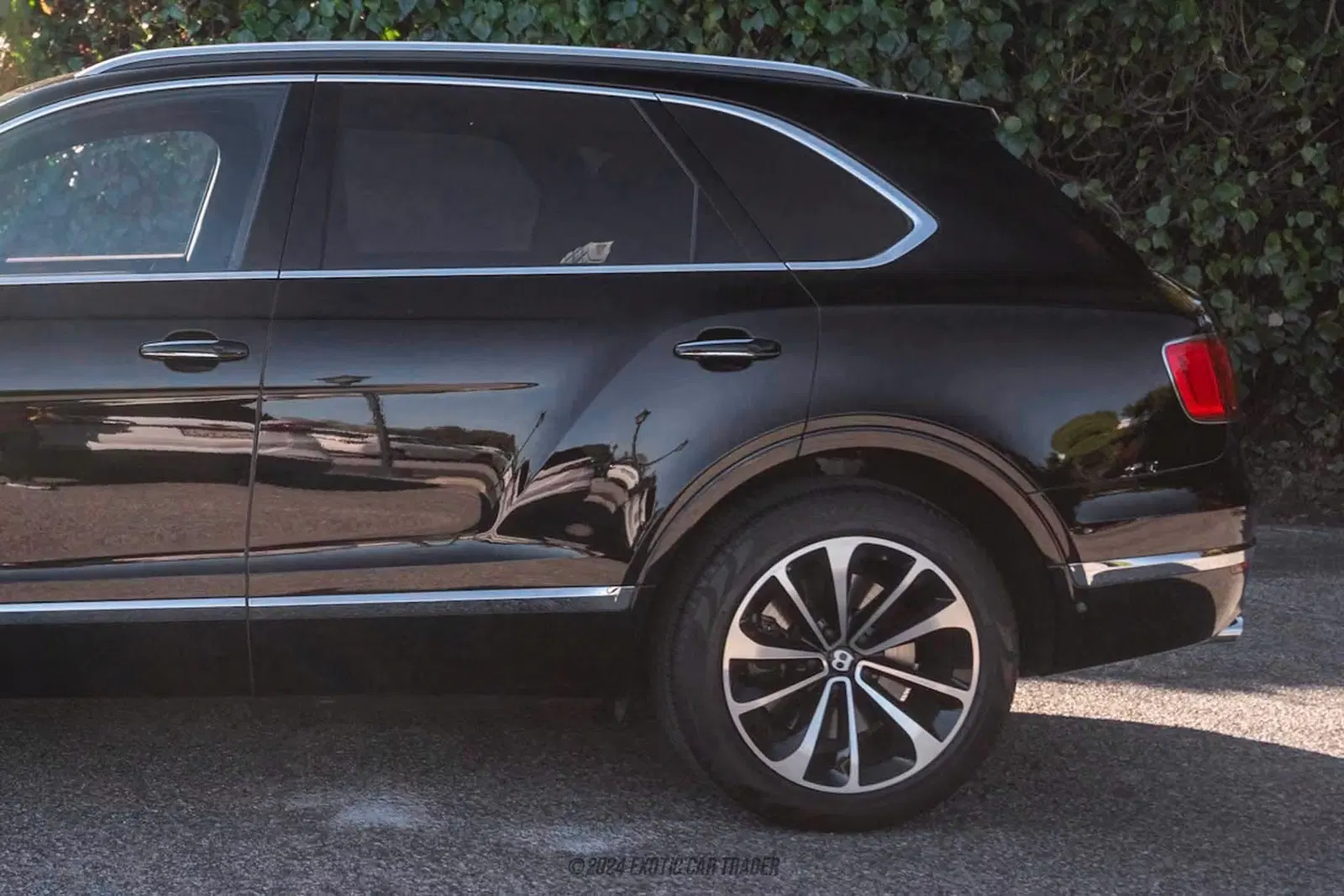2017 Bentley Bentayga W12 First Edition