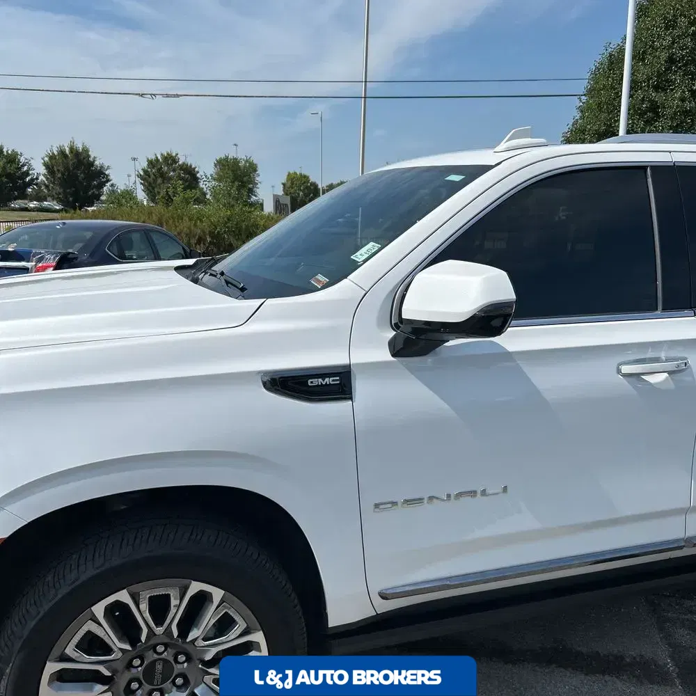 2023 GMC Yukon XL Denali Ultimate