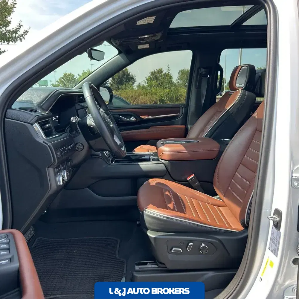 2023 GMC Yukon XL Denali Ultimate