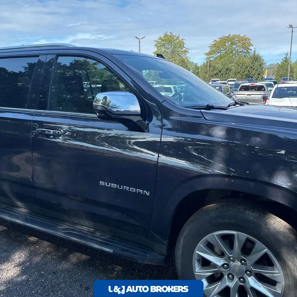2023 Chevrolet Suburban Premier