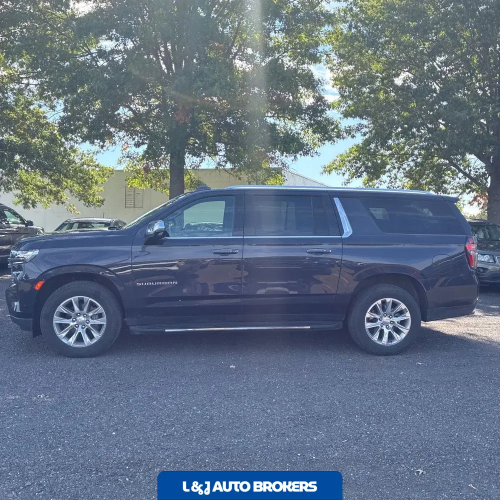 2023 Chevrolet Suburban Premier