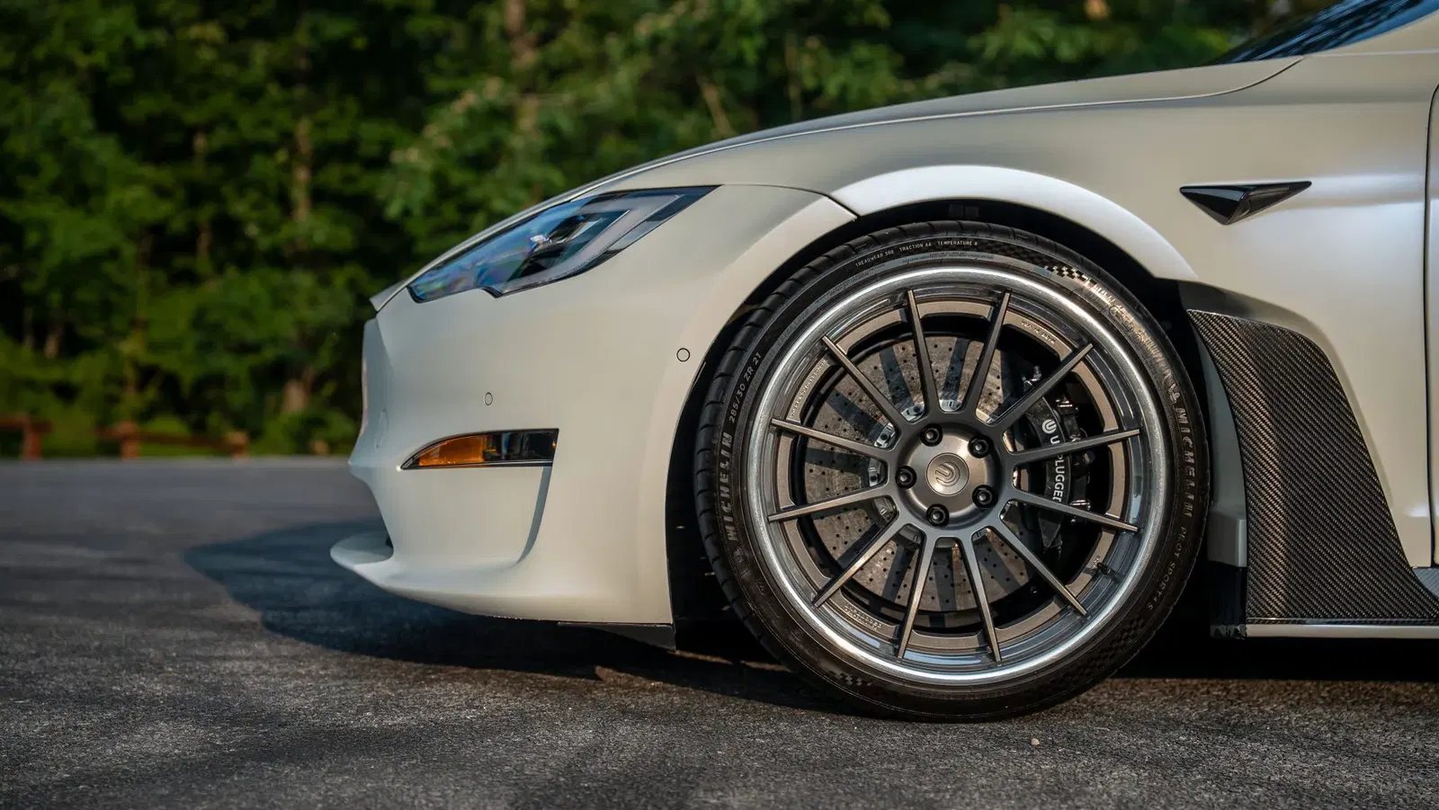4,300-Mile 2021 Tesla Model S Plaid Unplugged Performance S-Apex