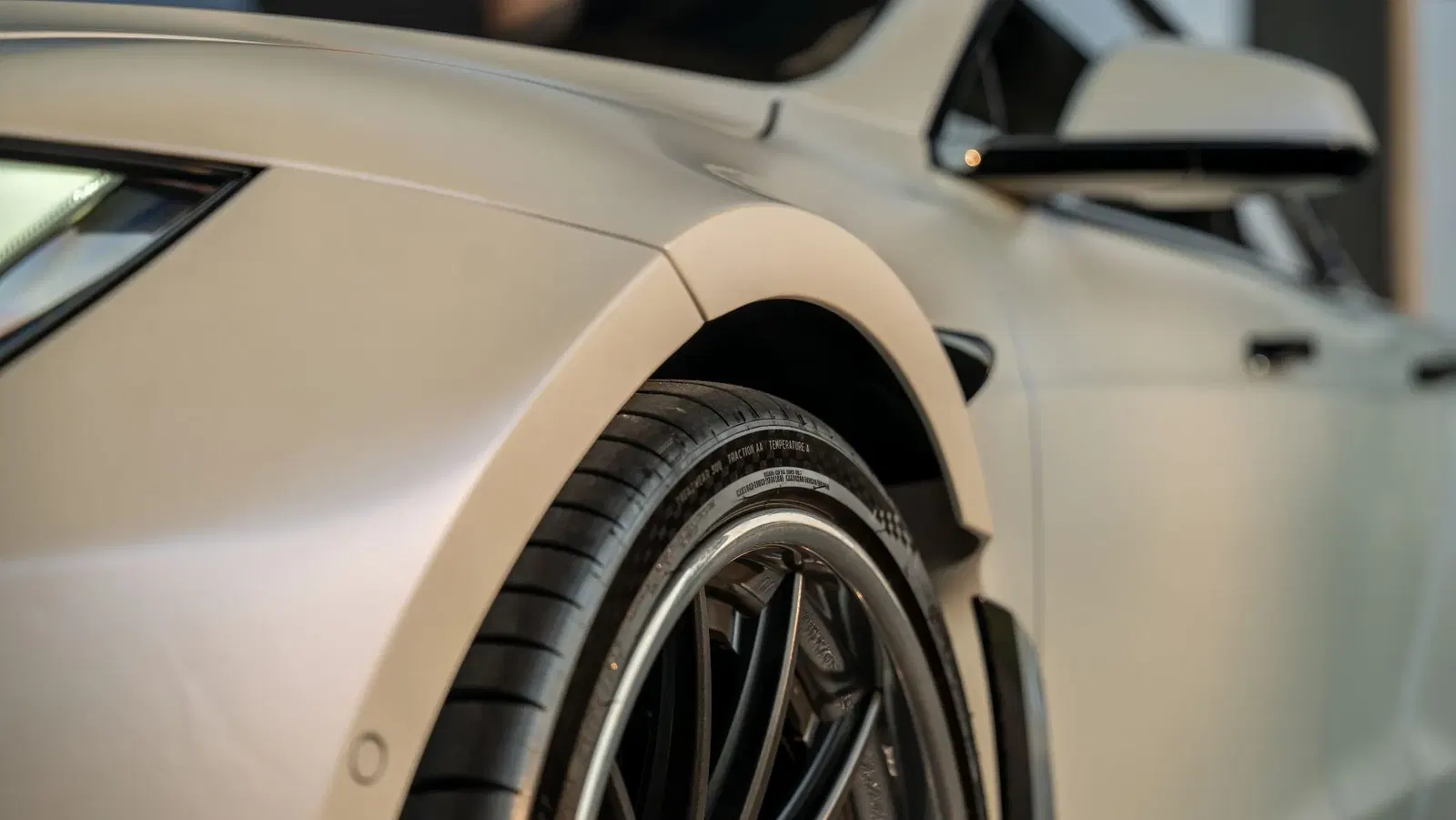 4,300-Mile 2021 Tesla Model S Plaid Unplugged Performance S-Apex
