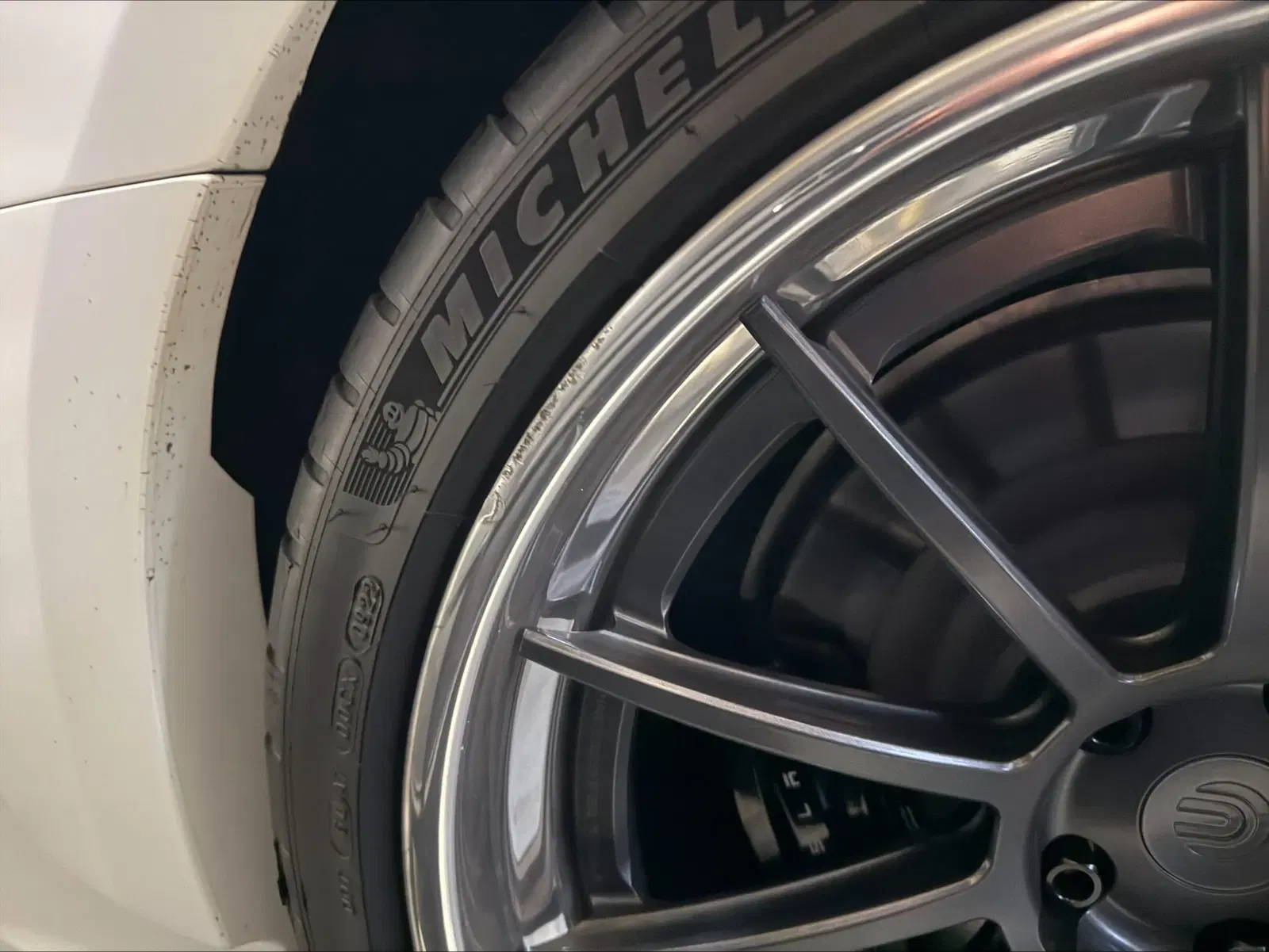 4,300-Mile 2021 Tesla Model S Plaid Unplugged Performance S-Apex