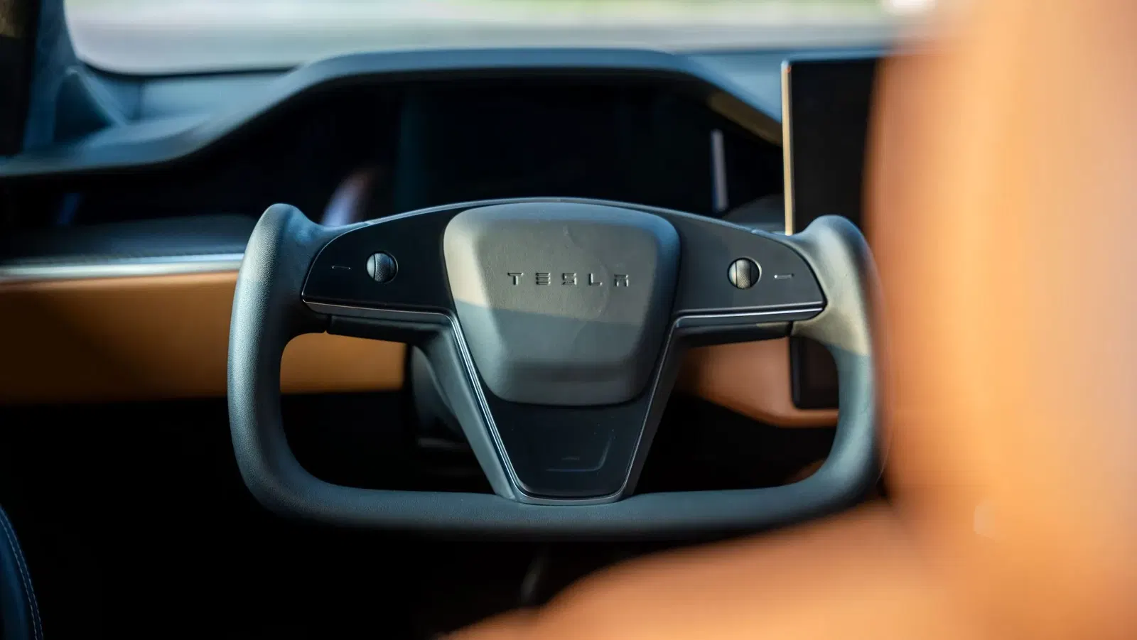 4,300-Mile 2021 Tesla Model S Plaid Unplugged Performance S-Apex