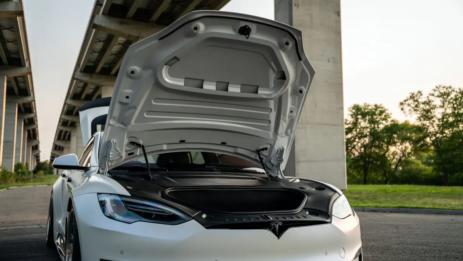 4,300-Mile 2021 Tesla Model S Plaid Unplugged Performance S-Apex