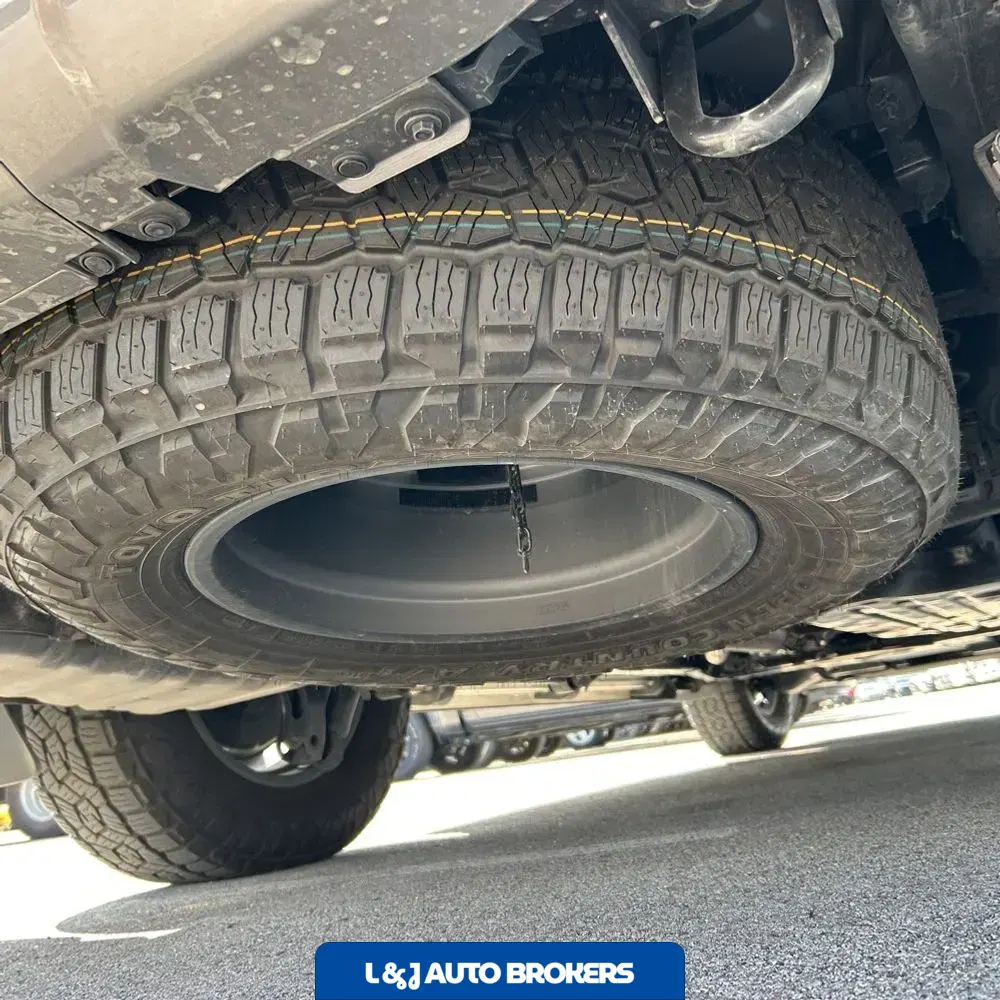 2025 Lexus LX 700h Overtrail