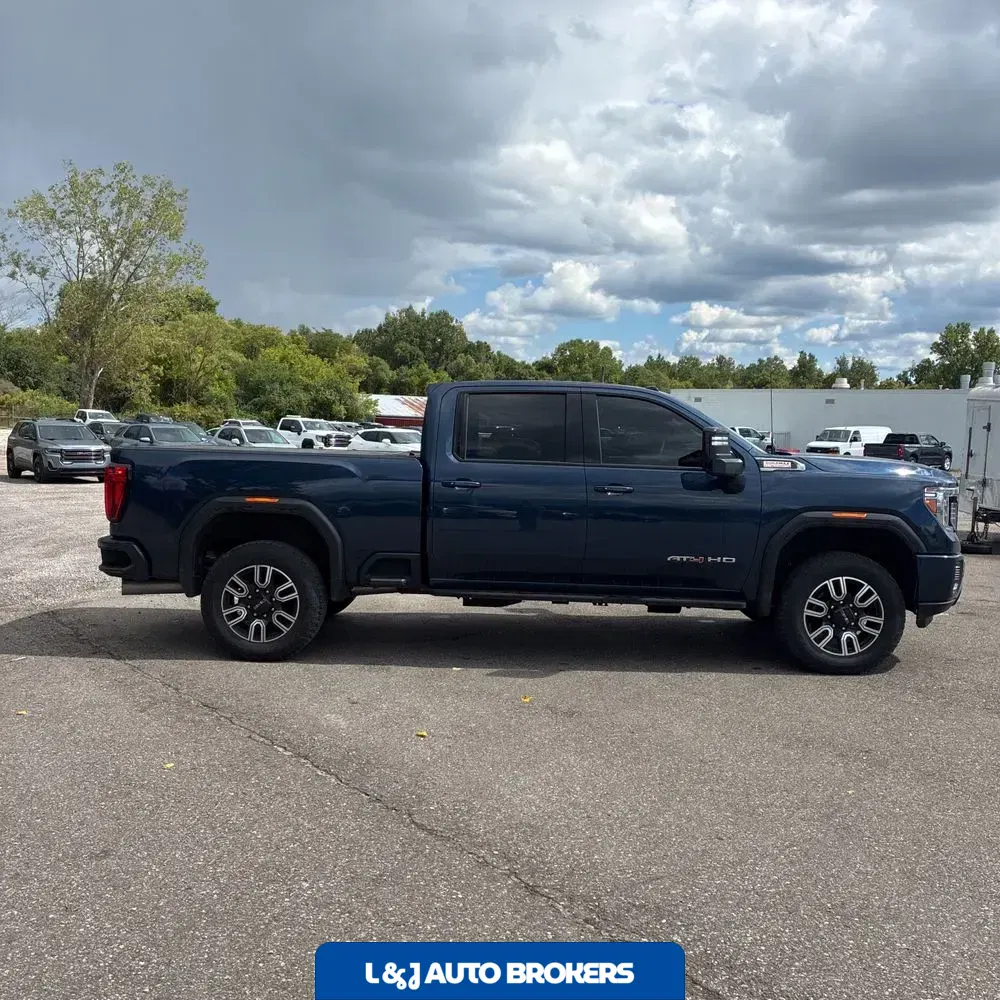 2022 GMC Sierra 2500HD AT4