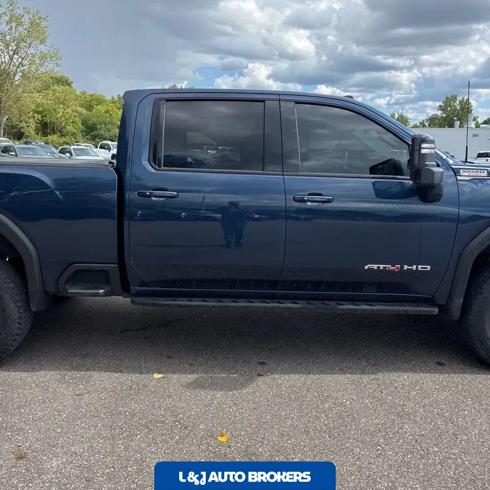 2022 GMC Sierra 2500HD AT4