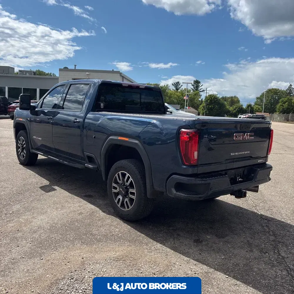 2022 GMC Sierra 2500HD AT4