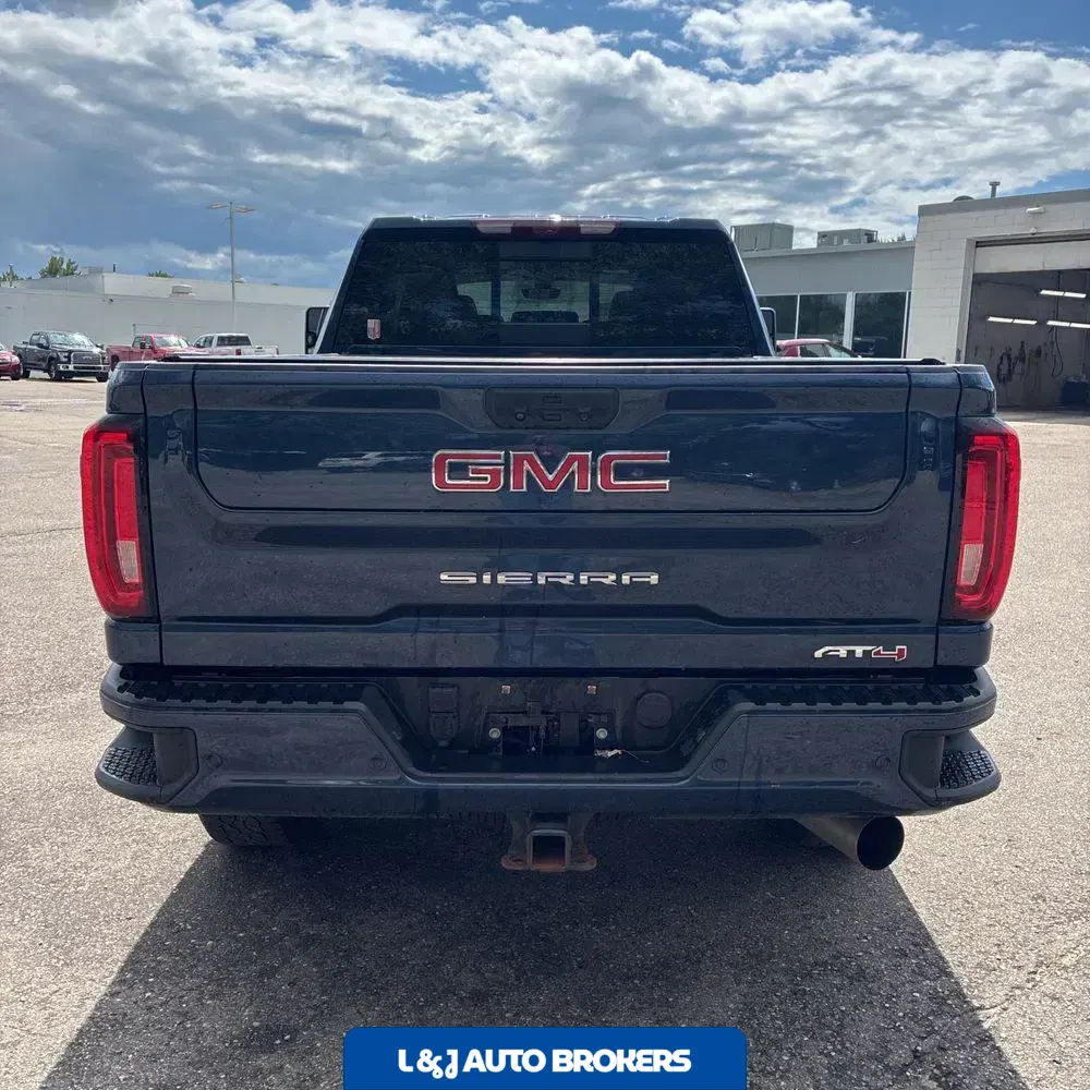 2022 GMC Sierra 2500HD AT4