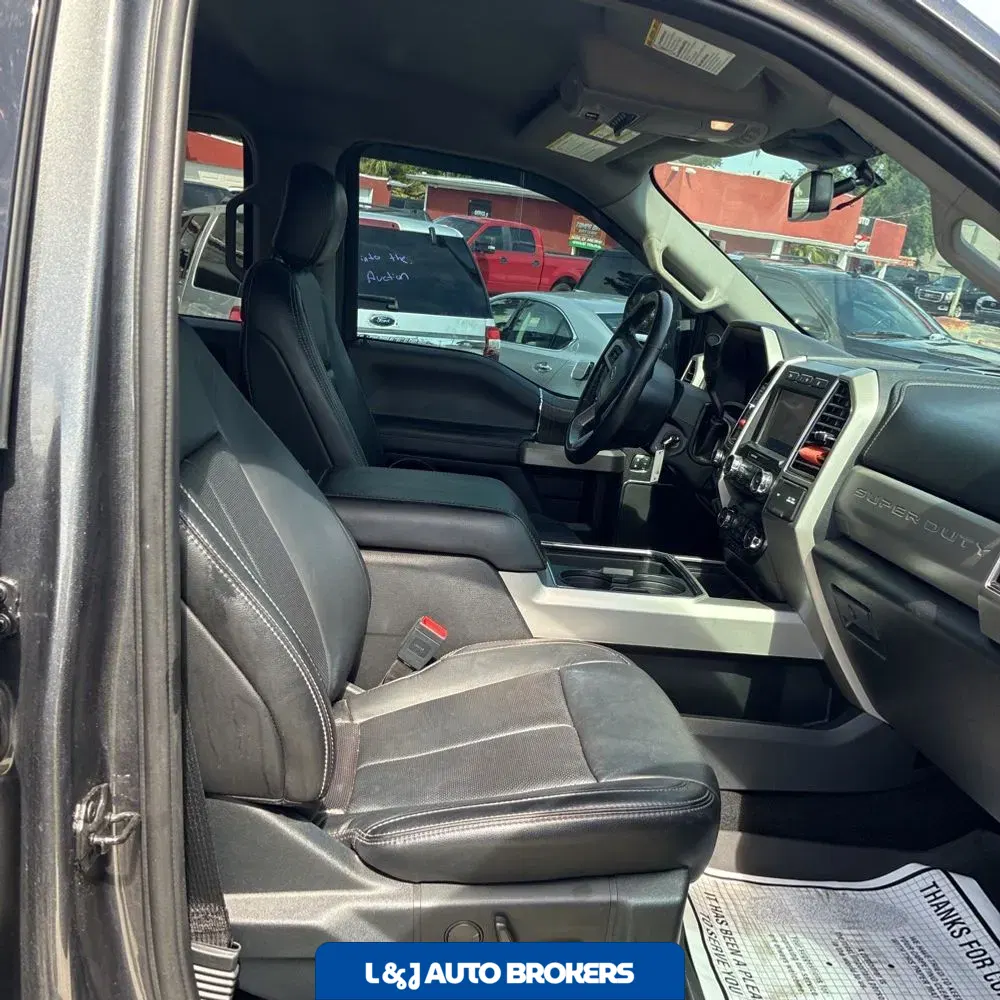 2020 Ford F-250 Super Duty Lariat