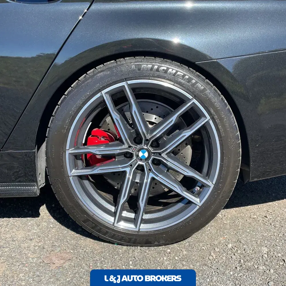 2022 BMW M5 Base