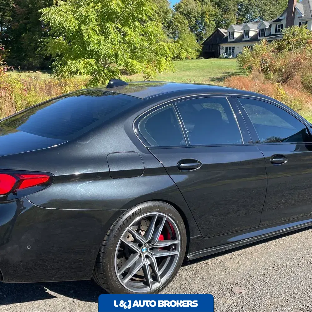 2022 BMW M5 Base