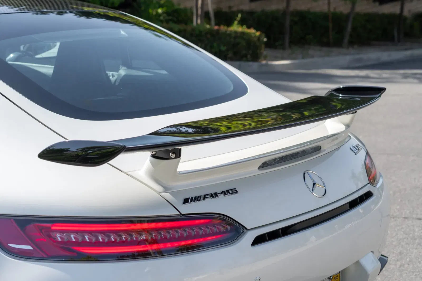 11k-Mile 2018 Mercedes-AMG GT R