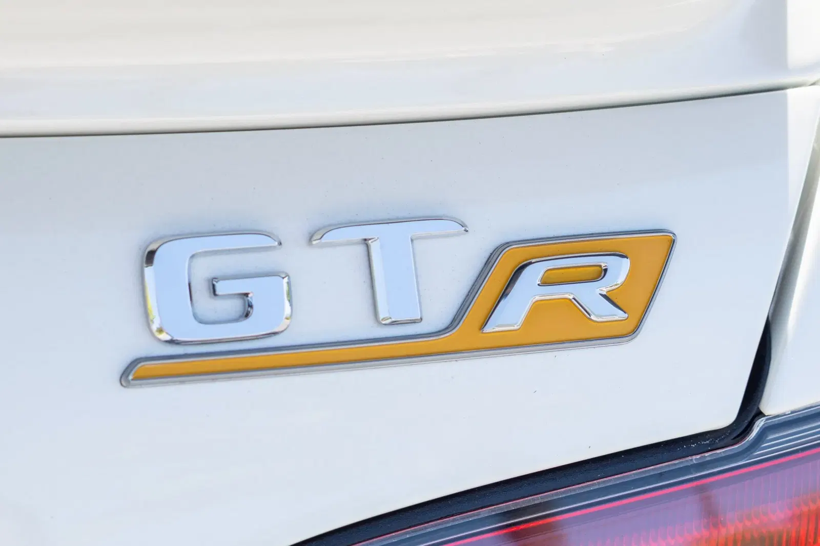 11k-Mile 2018 Mercedes-AMG GT R