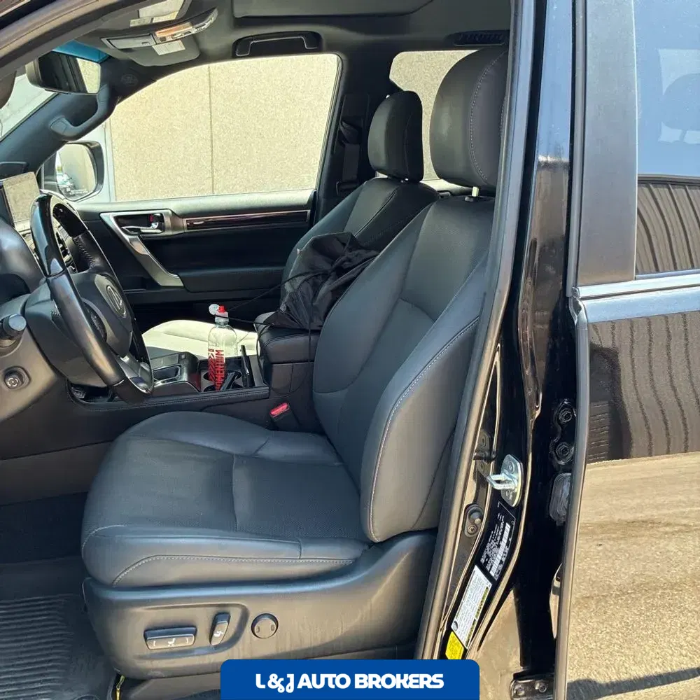 2023 Lexus GX 460 Base