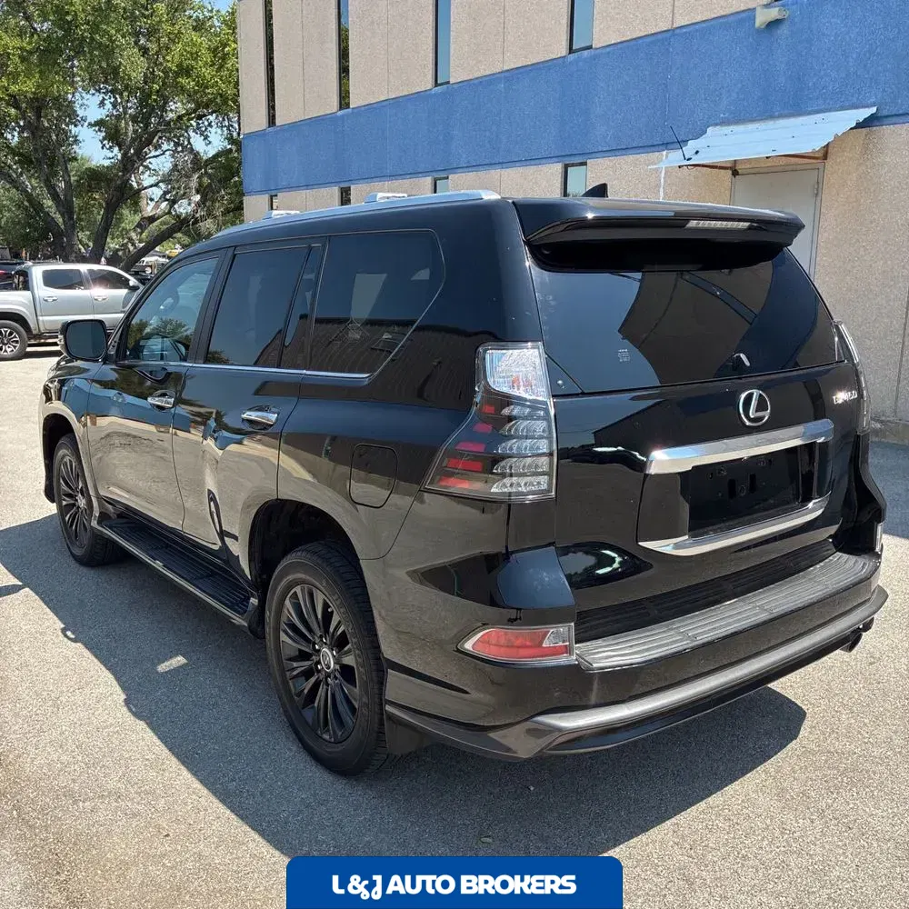 2023 Lexus GX 460 Base