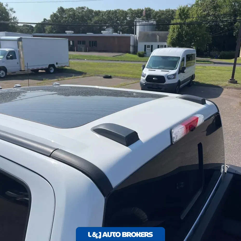 2025 Ford F-450 Super Duty Platinum
