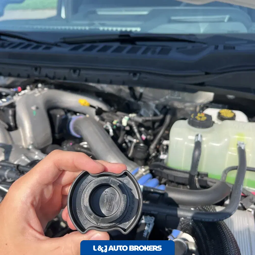 2025 Ford F-450 Super Duty Platinum