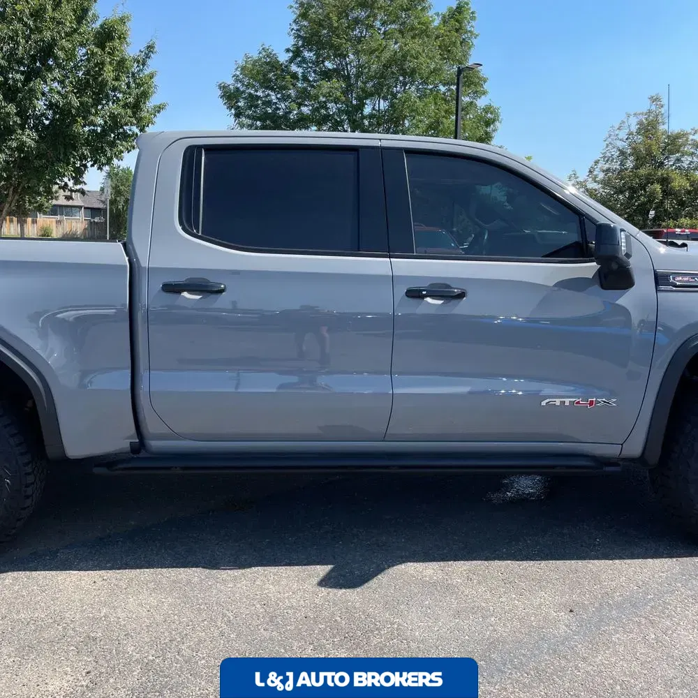2024 GMC Sierra 1500 AT4X