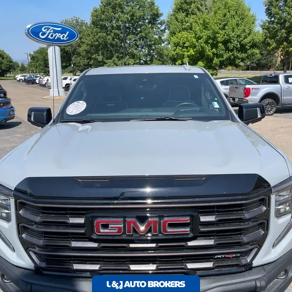 2024 GMC Sierra 1500 AT4X