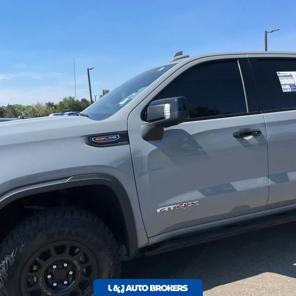 2024 GMC Sierra 1500 AT4X