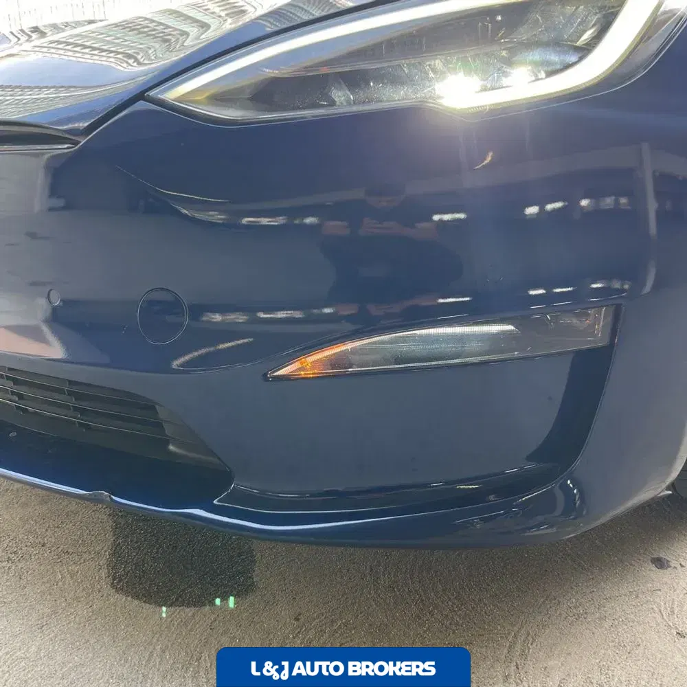 2021 Tesla Model S Plaid