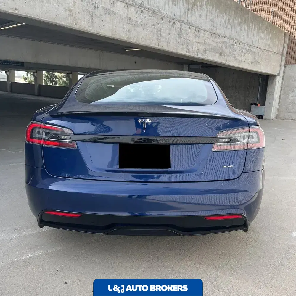 2021 Tesla Model S Plaid
