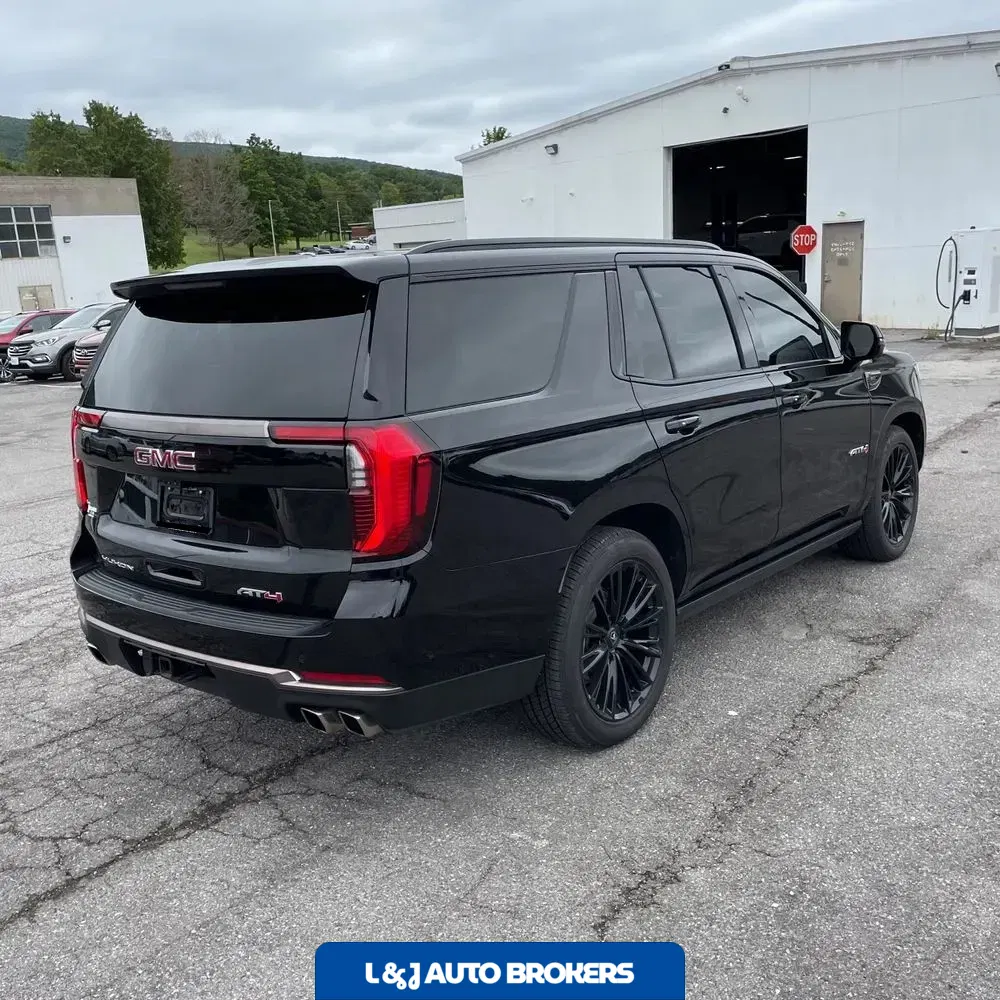 2025 GMC Yukon AT4 Ultimate