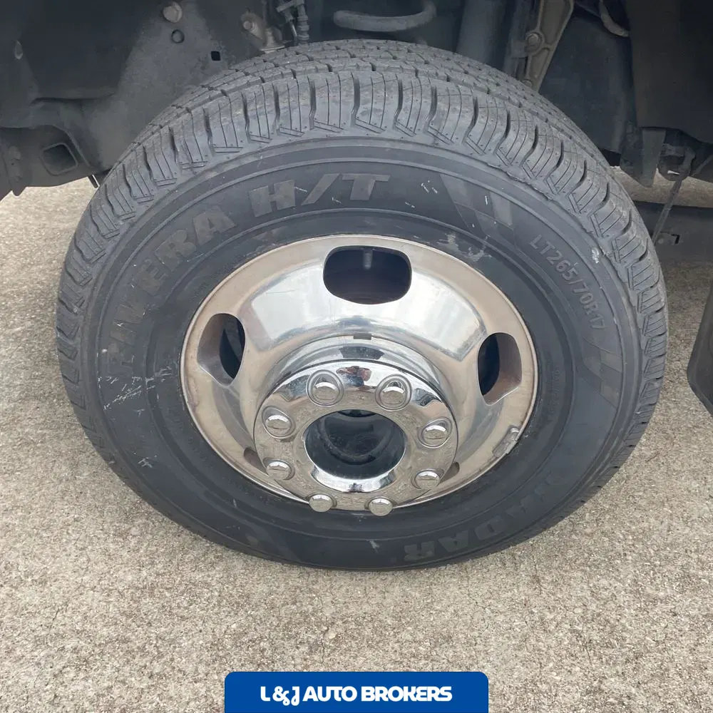2023 Ford F-350 Super Duty Platinum