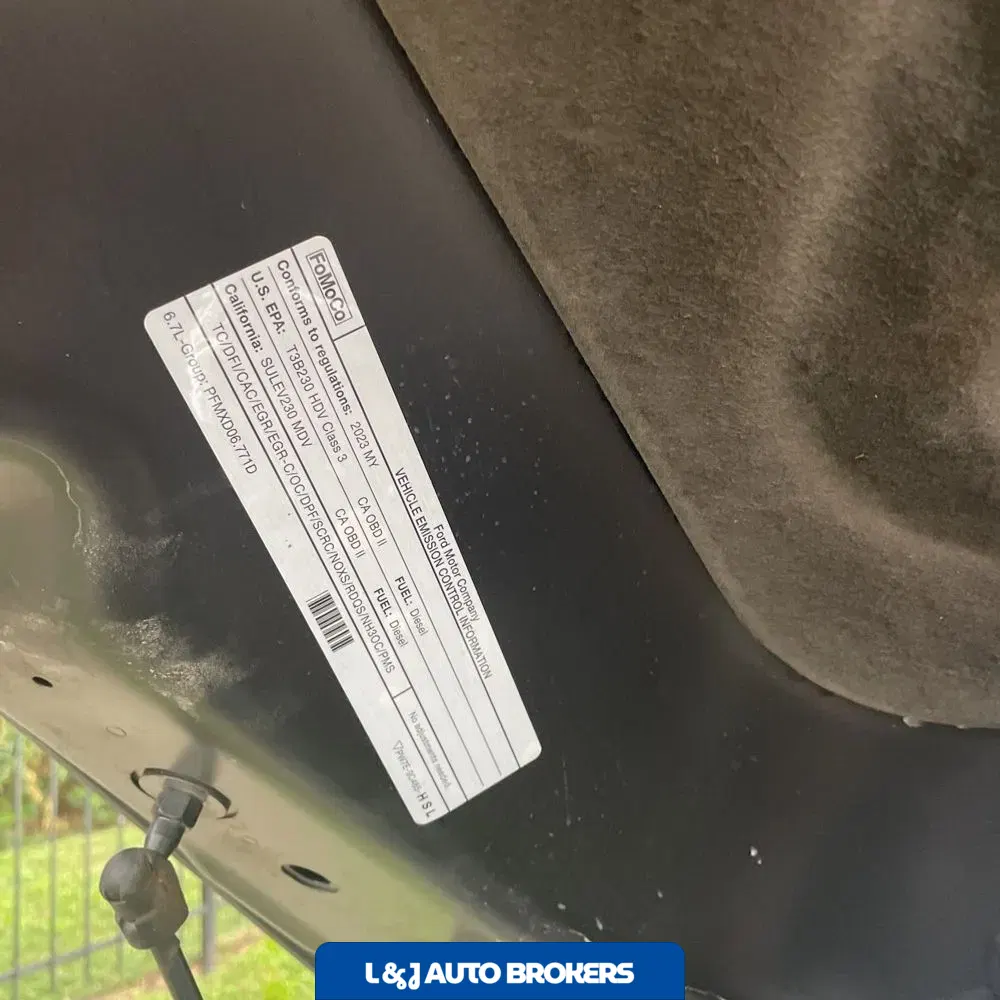 2023 Ford F-350 Super Duty Platinum