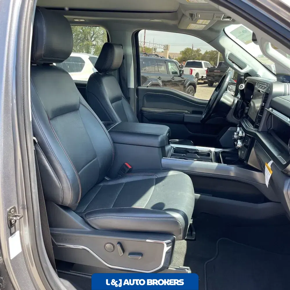 2024 Ford F-350 Super Duty Lariat