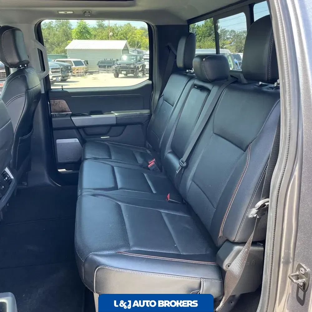 2024 Ford F-350 Super Duty Lariat