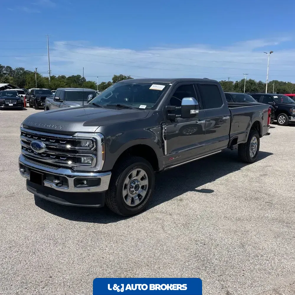 2024 Ford F-350 Super Duty Lariat