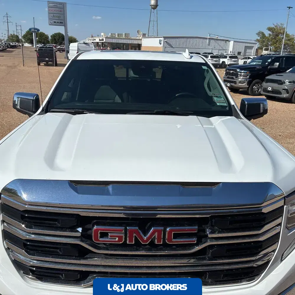 2024 GMC Sierra 1500 SLT
