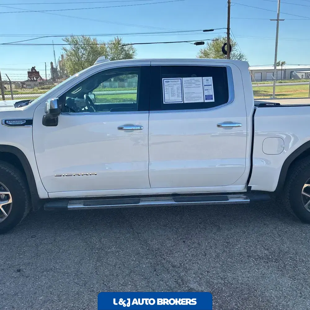 2024 GMC Sierra 1500 SLT