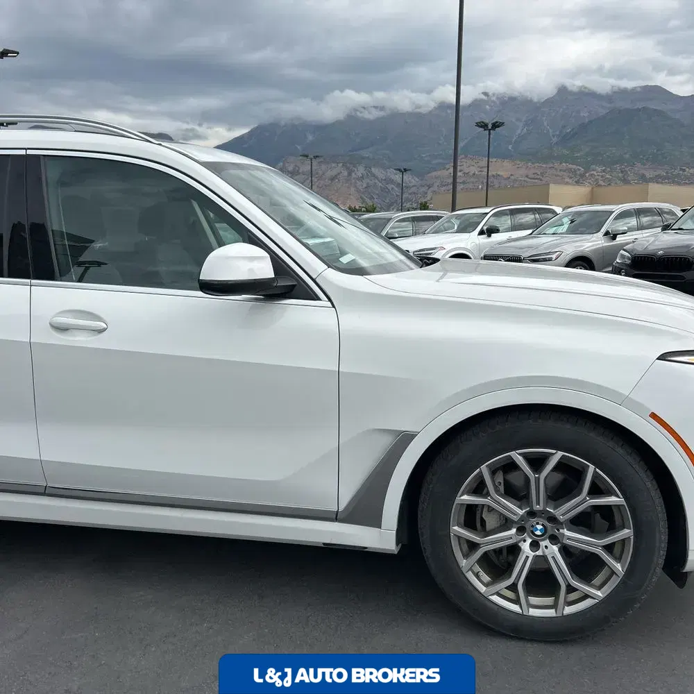 2024 BMW X7 XDrive40i