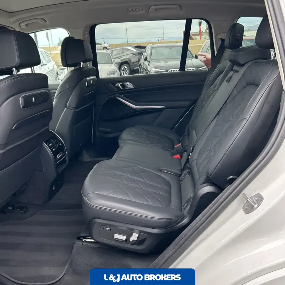 2024 BMW X7 XDrive40i