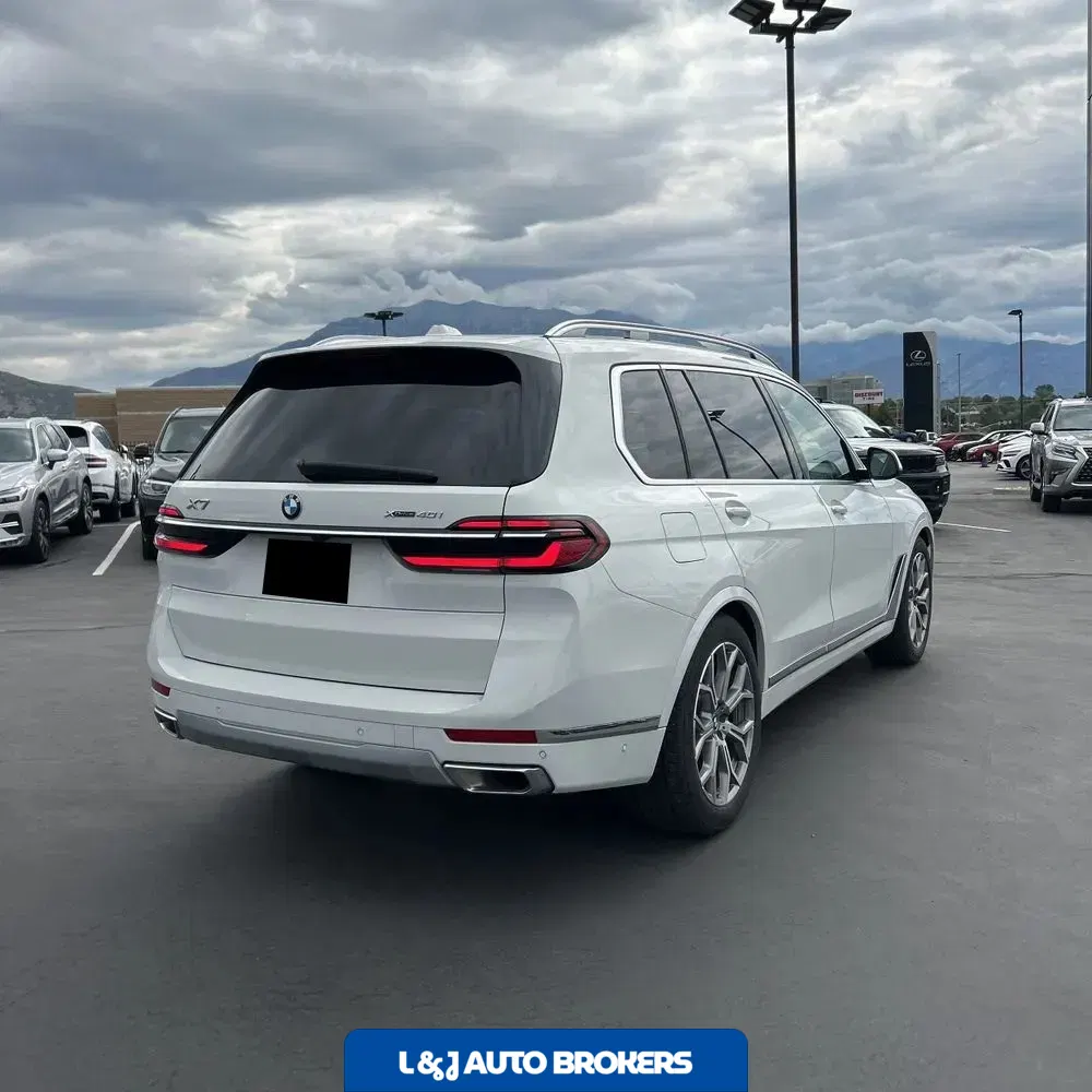 2024 BMW X7 XDrive40i
