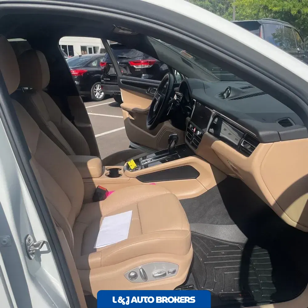 2023 Porsche Macan S