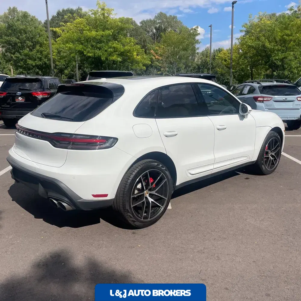 2023 Porsche Macan S
