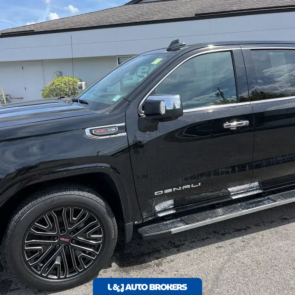 2023 GMC Sierra 1500 Denali