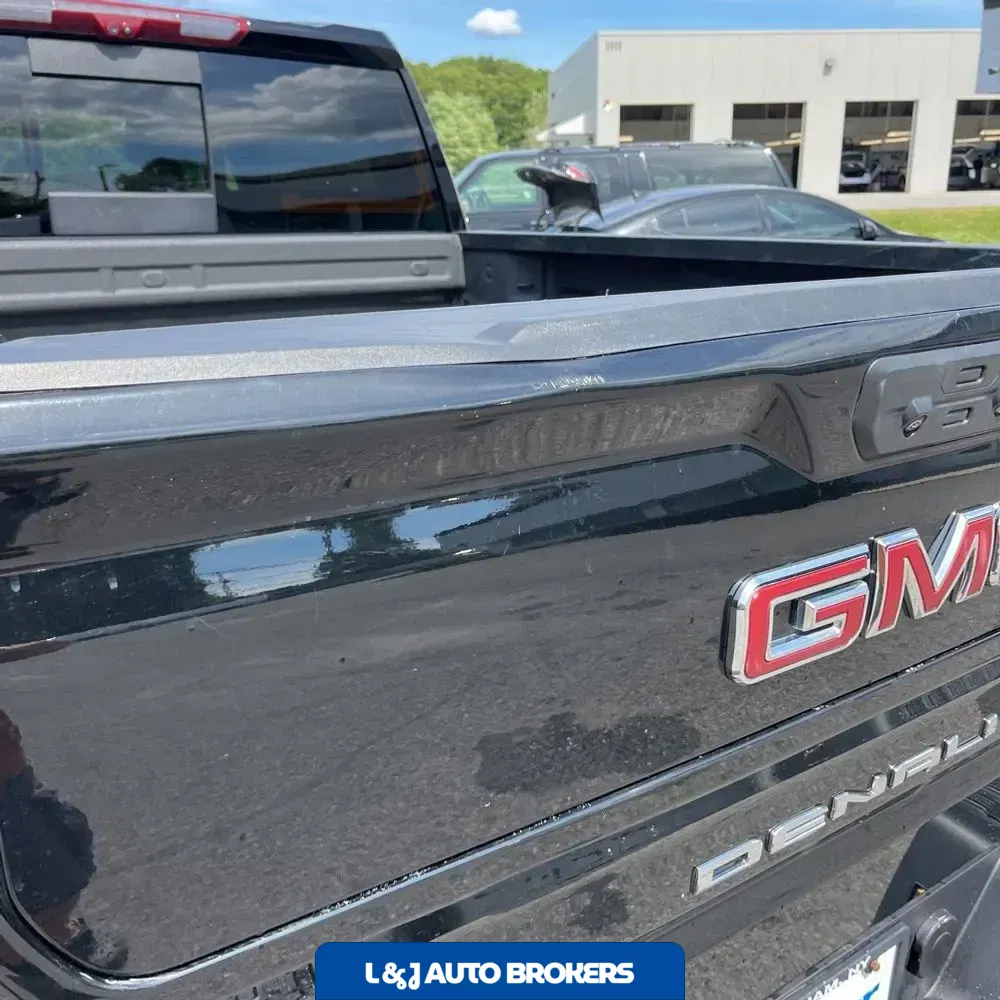 2023 GMC Sierra 1500 Denali