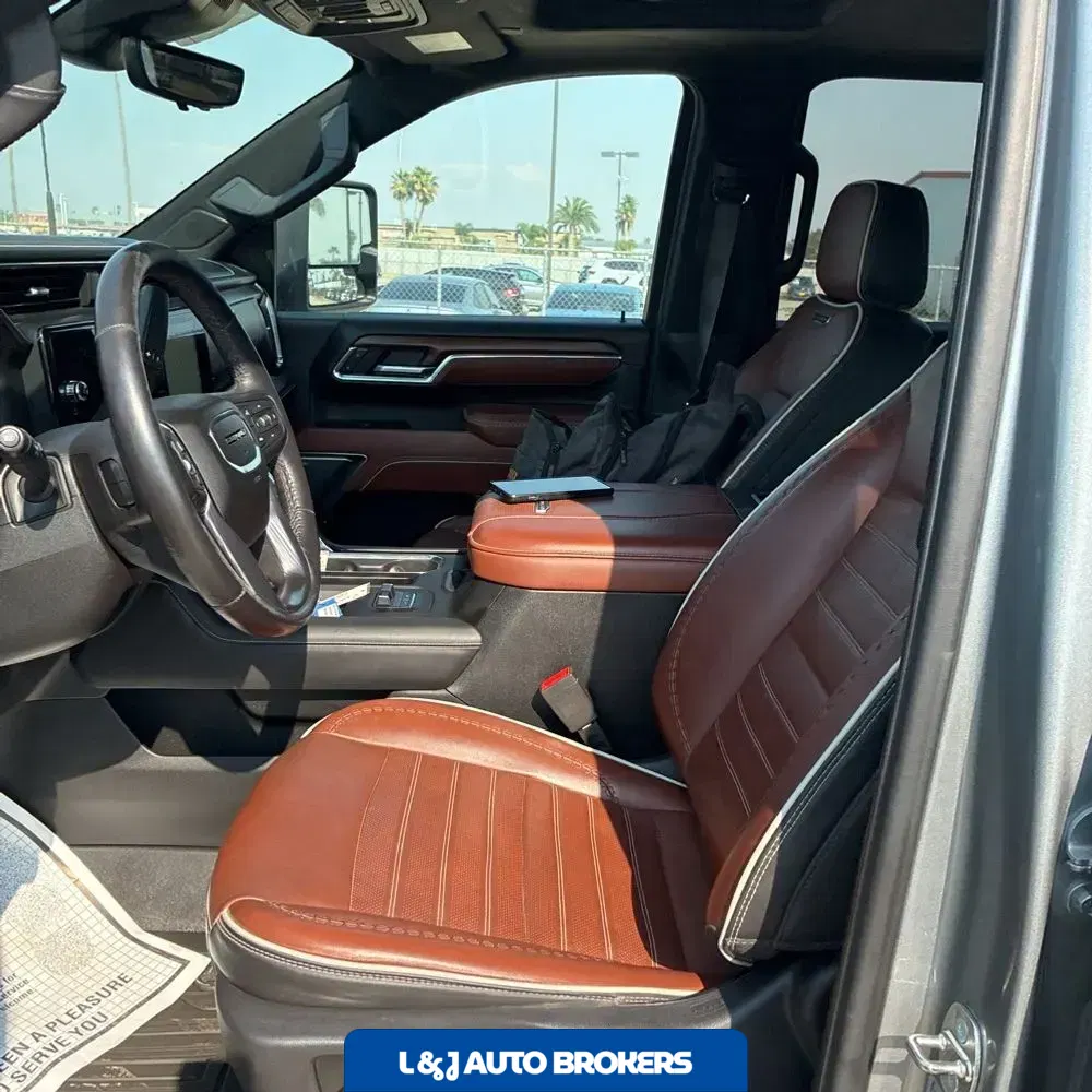 2024 GMC Sierra 2500HD Denali Ultimate