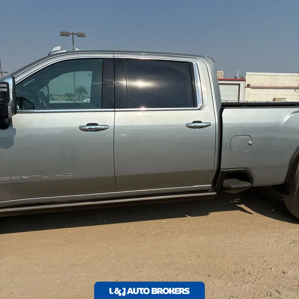 2024 GMC Sierra 2500HD Denali Ultimate