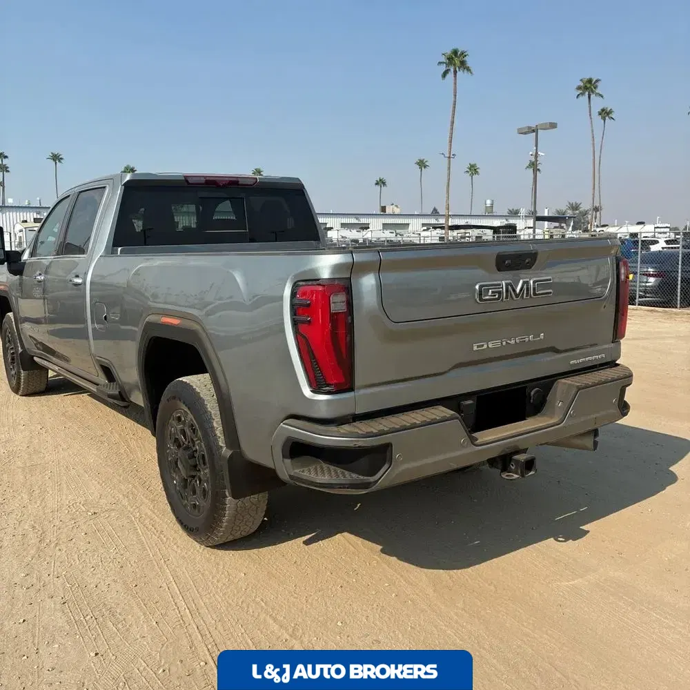 2024 GMC Sierra 2500HD Denali Ultimate