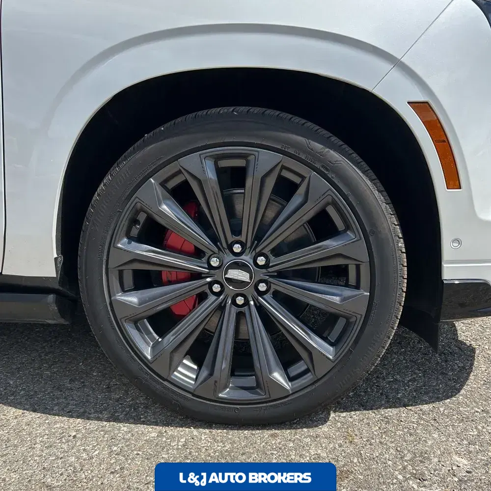 2025 Cadillac Escalade V-Sport