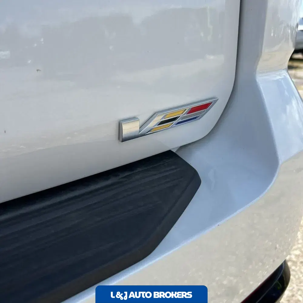2025 Cadillac Escalade V-Sport